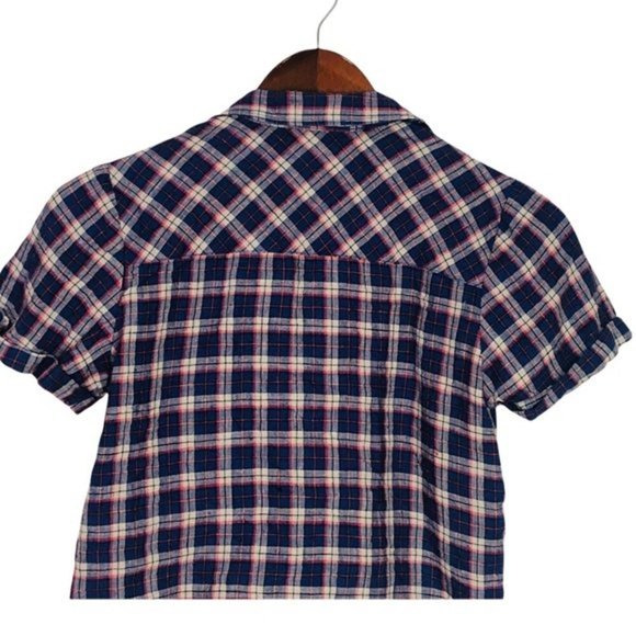 Welcome to my closet. - Picture 5 of 7